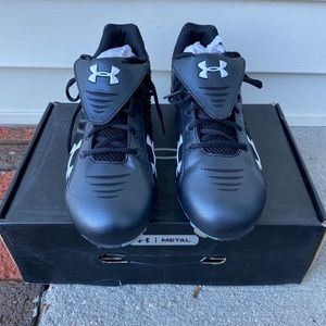 Brand New Under Armour Raptor Low